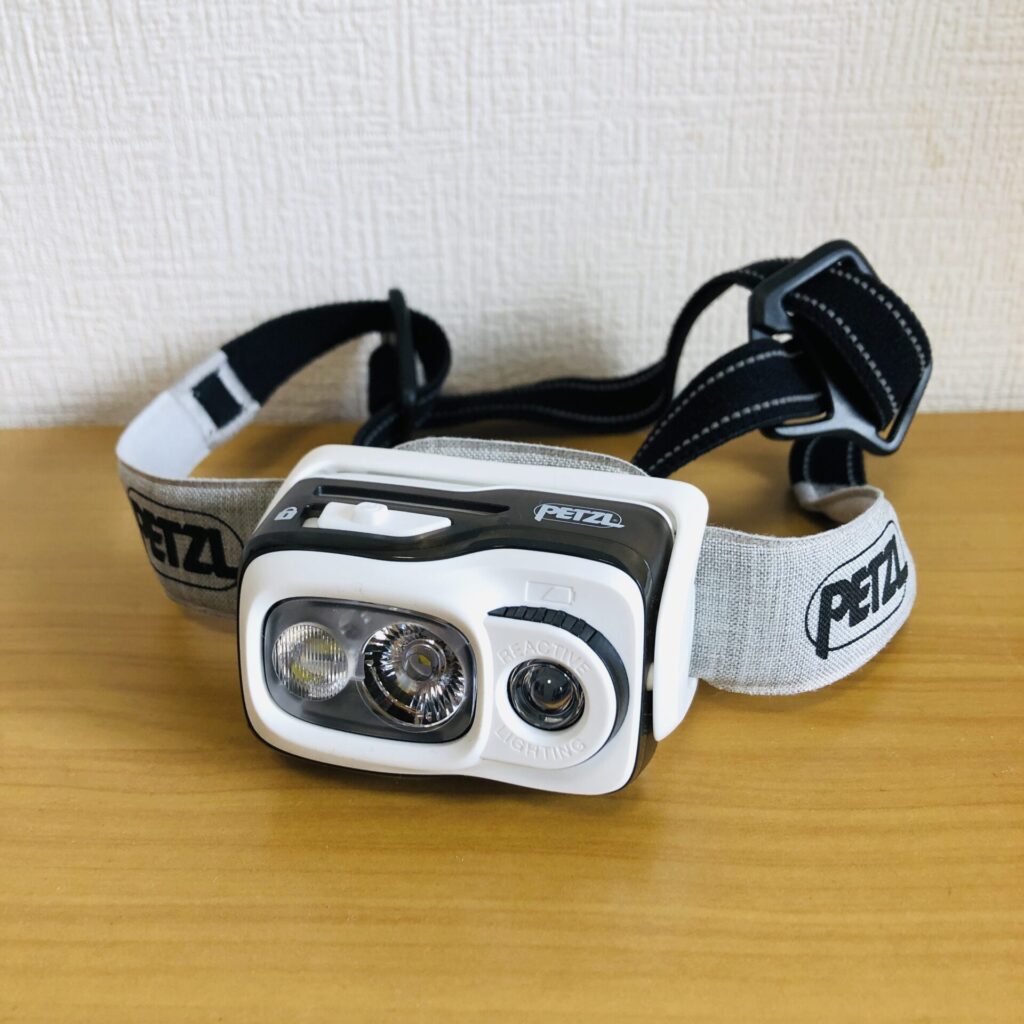 正規激安 PETZL ペツル E095BA スイフト RL 900ルーメン オレンジ fucoa.cl